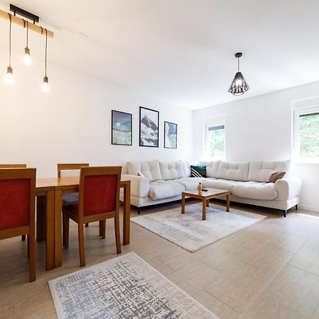 Casper B&B Luxury Apartments Сараево Екстериор снимка