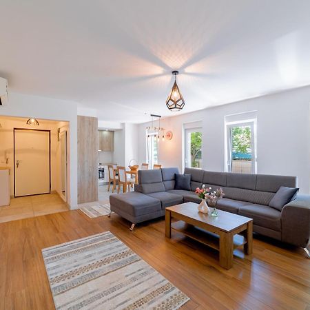 Casper B&B Luxury Apartments Сараево Екстериор снимка