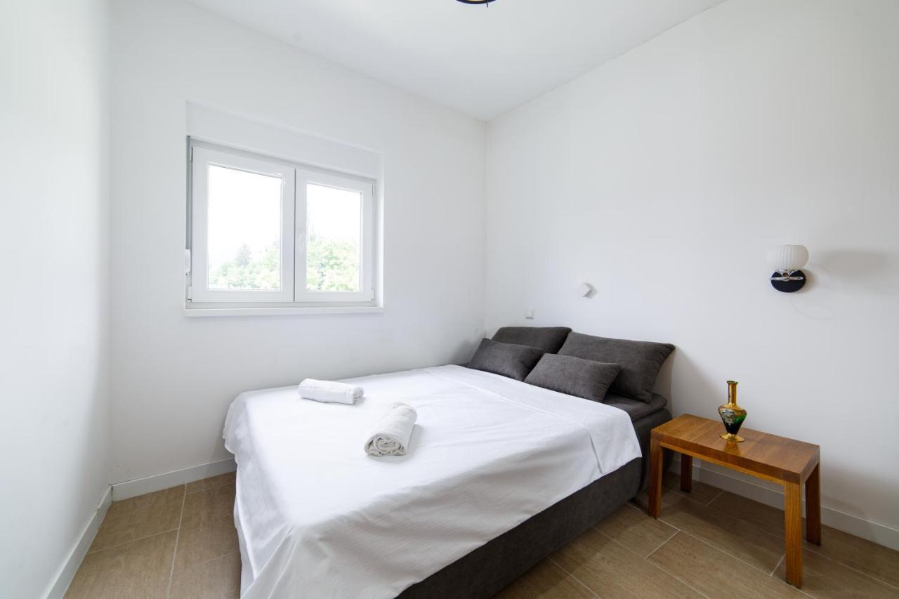 Casper B&B Luxury Apartments Сараево Екстериор снимка
