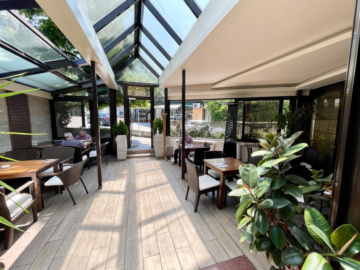 Casper B&B Luxury Apartments Сараево Екстериор снимка