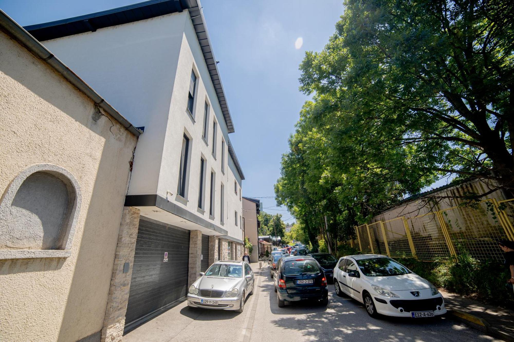 Casper B&B Luxury Apartments Сараево Екстериор снимка